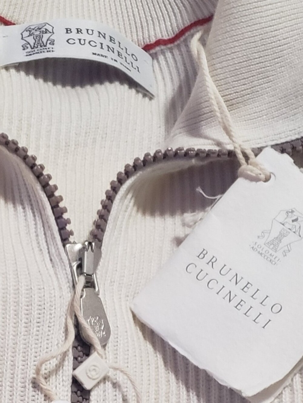 Brunello Cucinelli Cream Ribbed Zip Cardigan with Silver Zip - Picture 4 of 5